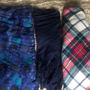 Lightweight scarves (3 in total)